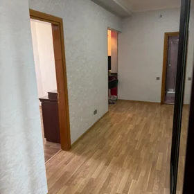 In Baku 82.0 m² apartment is for rent - Image 9