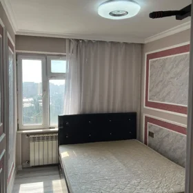 In Baku 80.0 m² apartment is for rent - Image 7