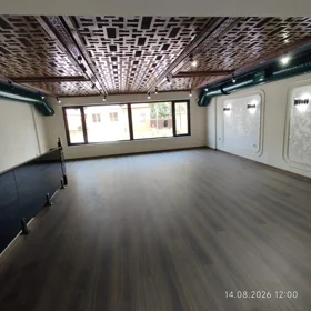 In Baku 185.0 m² commercial is for rent - Image 2
