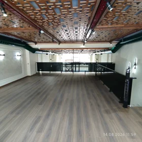 In Baku 185.0 m² commercial is for rent - Image 9