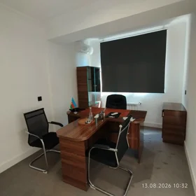In Baku 240.0 m² commercial is for rent - Image 8