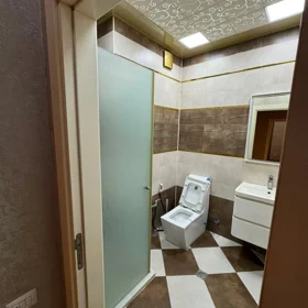In Binəqədi rayonu 100.0 m² apartment is for sale - Image 8