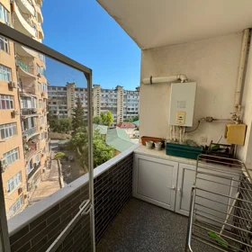 In Binəqədi rayonu 100.0 m² apartment is for sale - Image 10