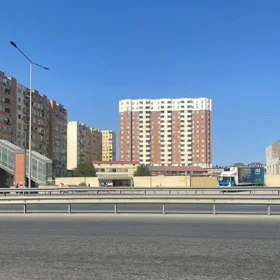 In Khirdalan 75.0 m² apartment is for sale - Image 3