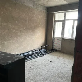 In Khirdalan 75.0 m² apartment is for sale - Image 6