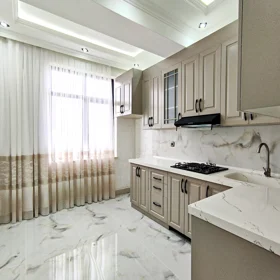 In Baku nan m² apartment is for sale - Image 9