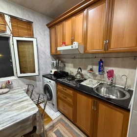 In Baku 70.0 m² apartment is for rent - Image 8