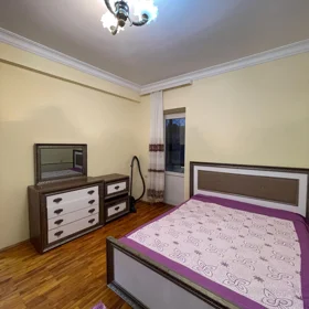 In Baku 100.0 m² apartment is for sale - Image 6