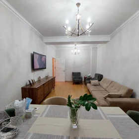 In Baku 105.0 m² apartment is for sale - Image 5