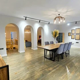 In Baku 400.0 m² house with 9.0 rooms is for rent - Image 4