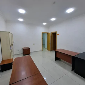 In Baku 650.0 m² office is for rent - Image 2