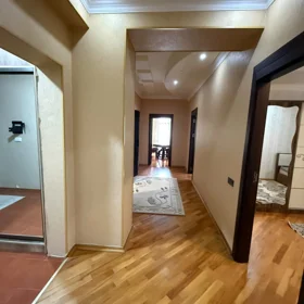 In Baku 130.0 m² apartment is for rent - Image 9