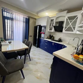 In Baku 100.0 m² apartment is for rent - Image 8