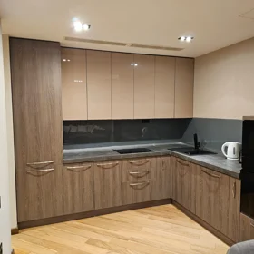 In Baku 170.0 m² apartment is for sale - Image 6