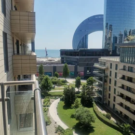 In Baku 170.0 m² apartment is for sale - Image 8