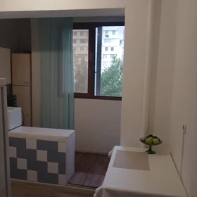 In Baku 81.0 m² apartment is for sale - Image 2