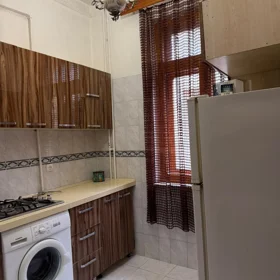 In Baku 80.0 m² apartment is for rent - Image 2