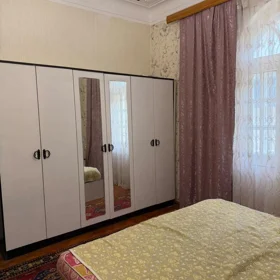 In Baku 80.0 m² apartment is for rent - Image 9