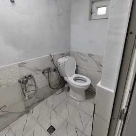 In Binəqədi rayonu 40.0 m² house with 2.0 rooms is for rent - Image 2