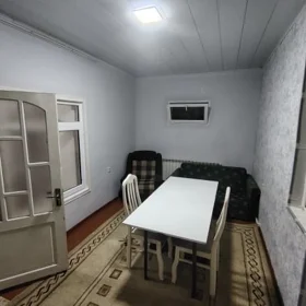 In Binəqədi rayonu 40.0 m² house with 2.0 rooms is for rent - Image 3