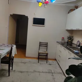 In Baku 80.0 m² apartment is for sale - Image 4