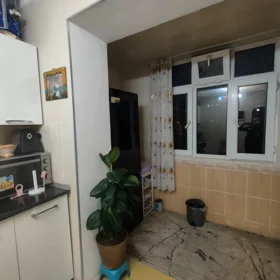 In Baku 80.0 m² apartment is for sale - Image 6