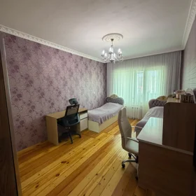 In Baku 85.0 m² apartment is for sale - Image 8