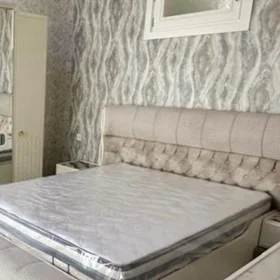 In Baku 110.0 m² apartment is for rent - Image 6