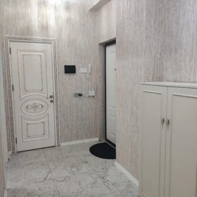 In Baku 75.0 m² apartment is for rent - Image 2