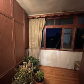 In Baku 80.0 m² apartment is for sale - Image 2