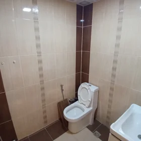 In Khirdalan 90.0 m² apartment is for rent - Image 2
