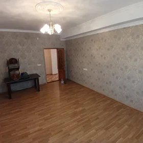 In Khirdalan 90.0 m² apartment is for rent - Image 4