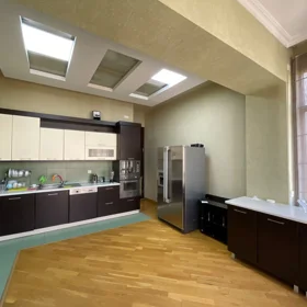 In Səbail rayonu 100.0 m² apartment is for rent - Image 7