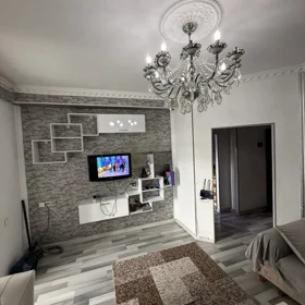 In Baku 62.0 m² apartment is for sale - Image 3