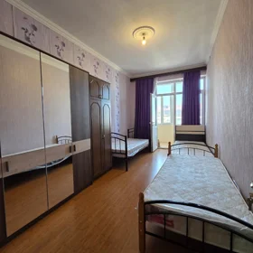 In Baku 95.0 m² apartment is for rent - Image 9
