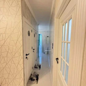In Baku 110.0 m² apartment is for sale - Image 5