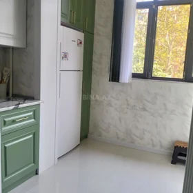 In Baku 110.0 m² apartment is for sale - Image 9