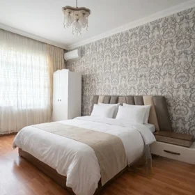 In Baku 100.0 m² apartment is for sale - Image 2