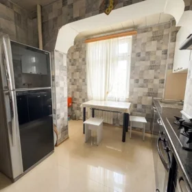In Baku 100.0 m² apartment is for sale - Image 8