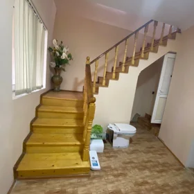 In Baku 105.0 m² house with 4.0 rooms is for rent - Image 3