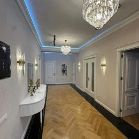 In Baku 147.0 m² apartment is for sale - Image 2