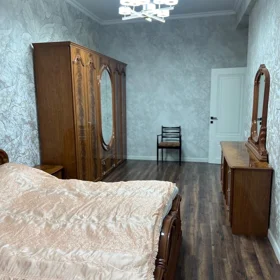 In Baku 120.0 m² apartment is for rent - Image 4
