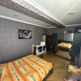 In Baku 87.0 m² apartment is for sale - Image 7