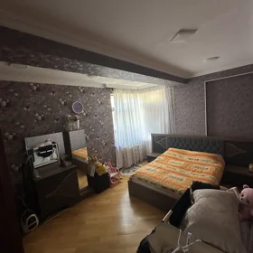 In Baku 87.0 m² apartment is for sale - Image 8