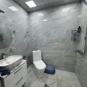 In Səbail rayonu 80.0 m² apartment is for rent - Image 2