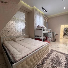 In Baku 160.0 m² apartment is for rent - Image 8