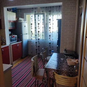 In Baku 65.0 m² apartment is for sale - Image 9