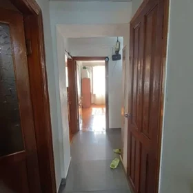 In Baku 80.0 m² apartment is for sale - Image 2