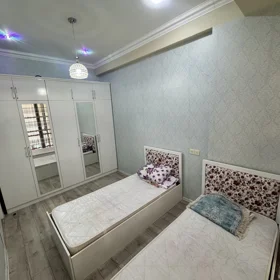 In Səbail rayonu 90.0 m² apartment is for rent - Image 2
