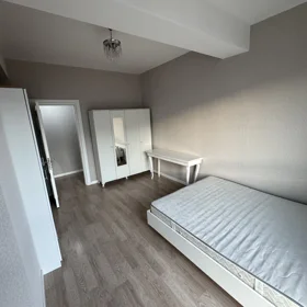 In Səbail rayonu 85.0 m² apartment is for rent - Image 7